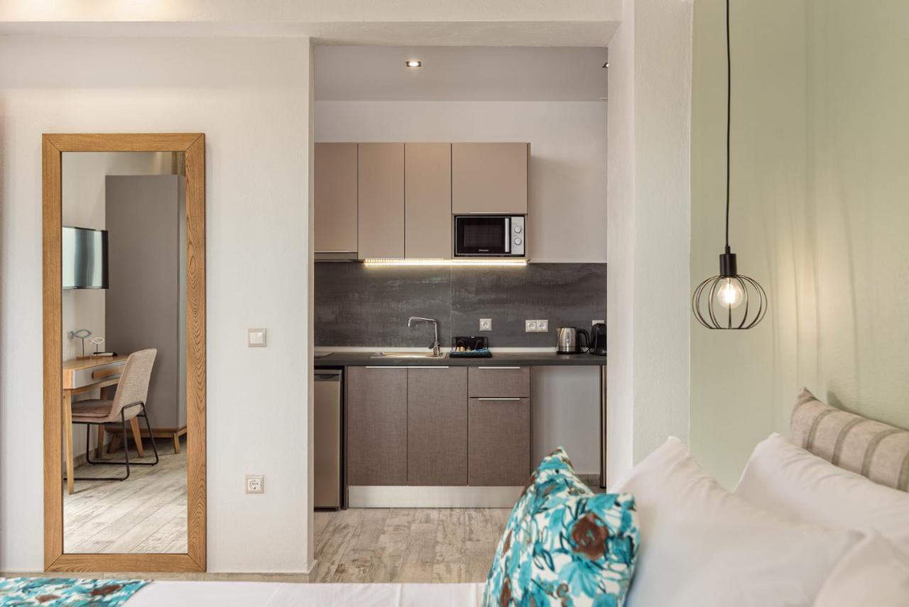 Thea Luxury Apartments Вурвуру Екстериор снимка