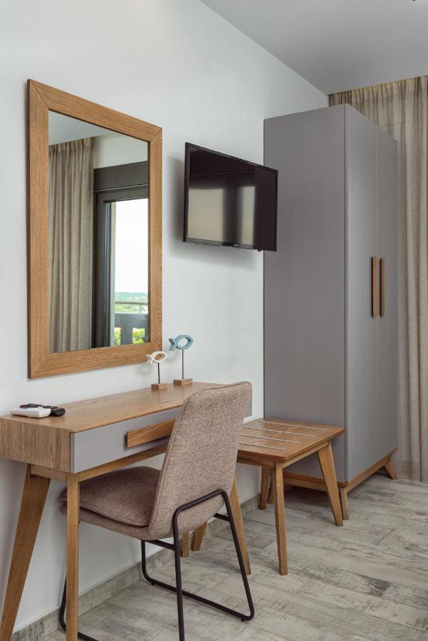 Thea Luxury Apartments Вурвуру Екстериор снимка