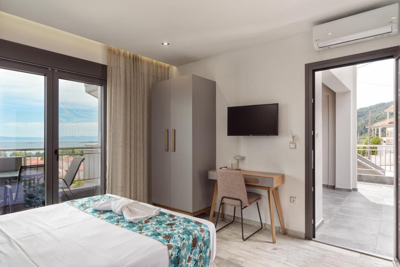 Thea Luxury Apartments Вурвуру Екстериор снимка