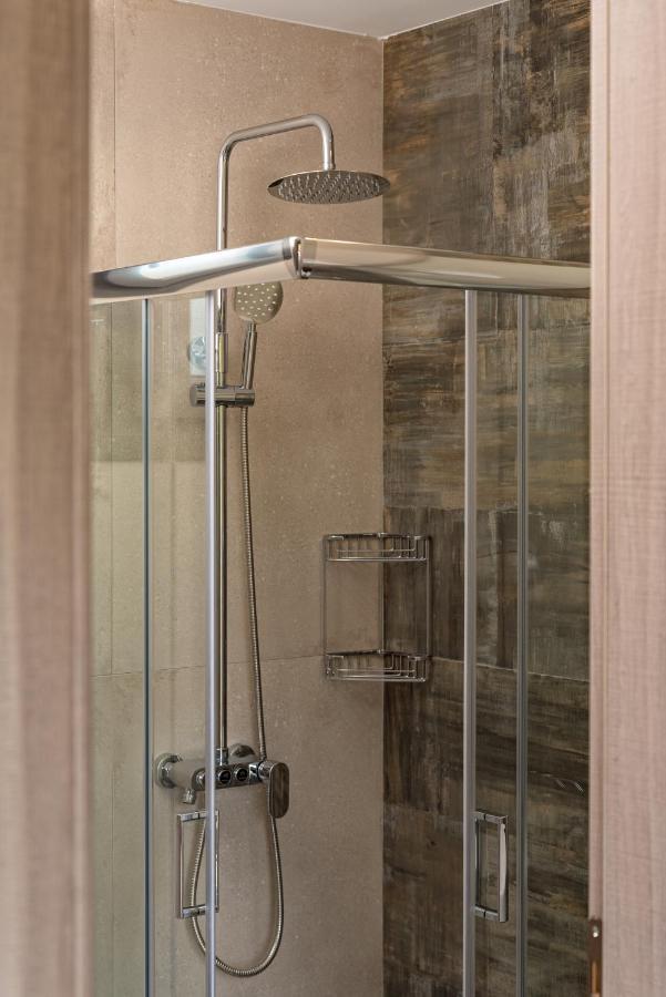 Thea Luxury Apartments Вурвуру Екстериор снимка
